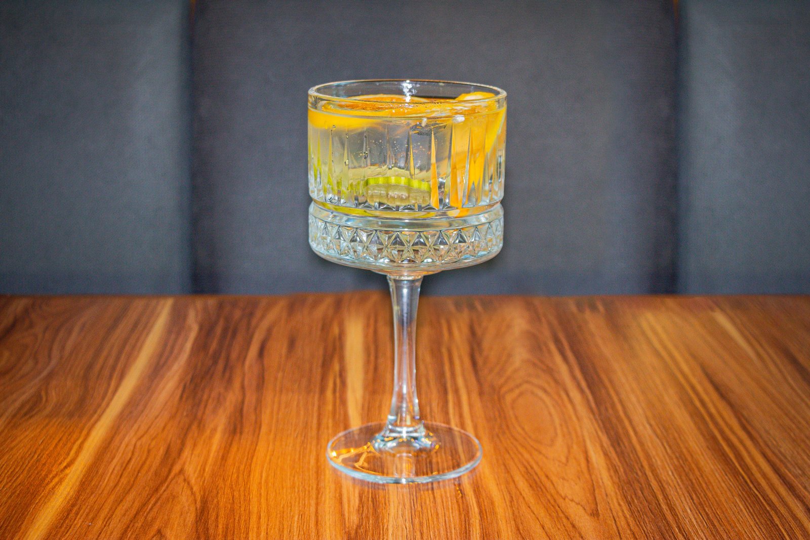 gin tonic de citricos